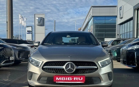 Mercedes-Benz A-Класс, 2019 год, 1 929 000 рублей, 2 фотография