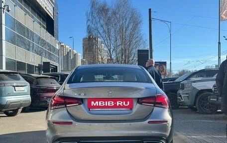 Mercedes-Benz A-Класс, 2019 год, 1 929 000 рублей, 5 фотография