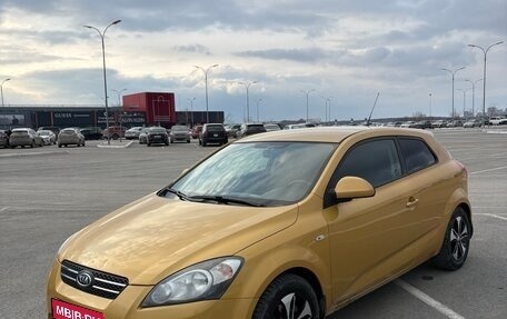 KIA cee'd I рестайлинг, 2008 год, 600 000 рублей, 1 фотография