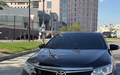 Toyota Camry, 2015 год, 2 350 000 рублей, 1 фотография