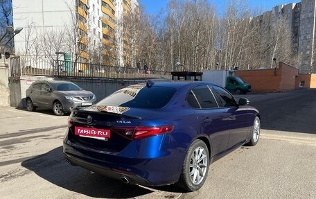 Alfa Romeo Giulia II, 2017 год, 2 200 000 рублей, 5 фотография