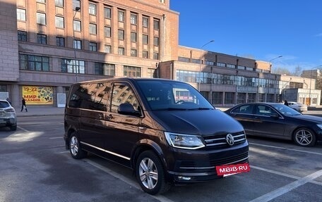Volkswagen Multivan T6 рестайлинг, 2016 год, 4 000 000 рублей, 8 фотография