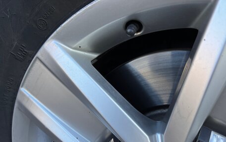 Volkswagen Multivan T6 рестайлинг, 2016 год, 4 000 000 рублей, 18 фотография