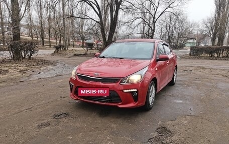 KIA Rio IV, 2017 год, 750 000 рублей, 2 фотография
