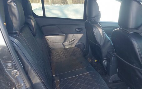 Renault Sandero II рестайлинг, 2015 год, 790 000 рублей, 20 фотография