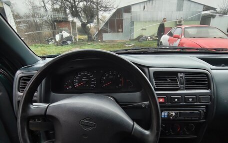 Nissan Almera, 1997 год, 320 000 рублей, 12 фотография