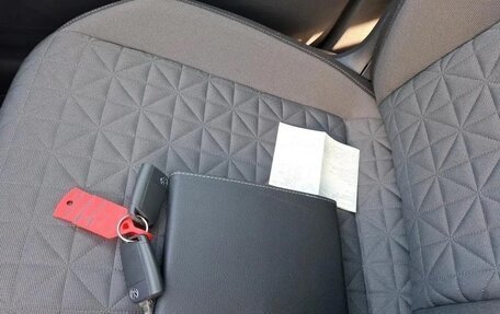 Volkswagen Tiguan II, 2021 год, 2 632 000 рублей, 9 фотография