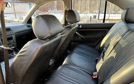 Volkswagen Bora, 2003 год, 490 000 рублей, 23 фотография