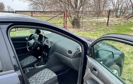 Ford Focus II рестайлинг, 2006 год, 400 000 рублей, 19 фотография