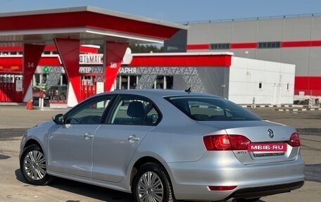 Volkswagen Jetta VI, 2013 год, 935 000 рублей, 7 фотография