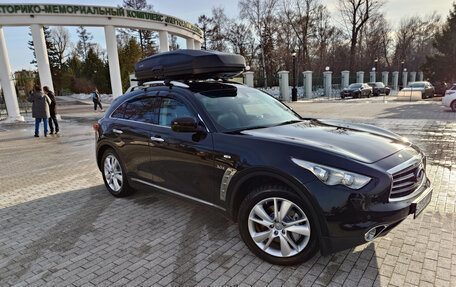 Infiniti QX70, 2016 год, 2 800 000 рублей, 2 фотография