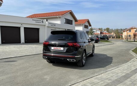 Volkswagen Tiguan II, 2021 год, 3 700 000 рублей, 19 фотография