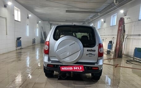 Chevrolet Niva I рестайлинг, 2010 год, 330 000 рублей, 8 фотография