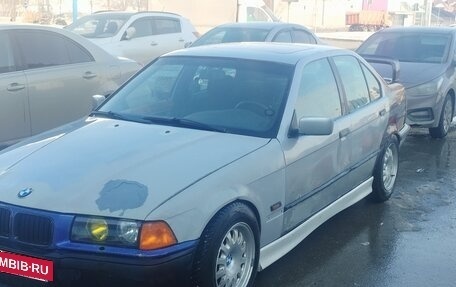 BMW 3 серия, 1995 год, 250 000 рублей, 4 фотография