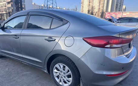 Hyundai Elantra VI рестайлинг, 2016 год, 965 000 рублей, 2 фотография