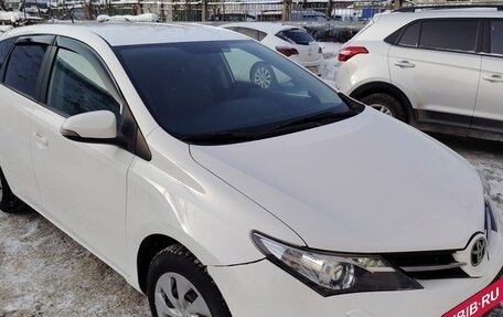 Toyota Auris II, 2013 год, 1 070 000 рублей, 4 фотография