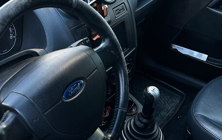 Ford Fiesta, 2006 год, 350 000 рублей, 4 фотография