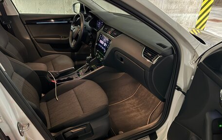 Skoda Octavia, 2019 год, 2 100 000 рублей, 10 фотография