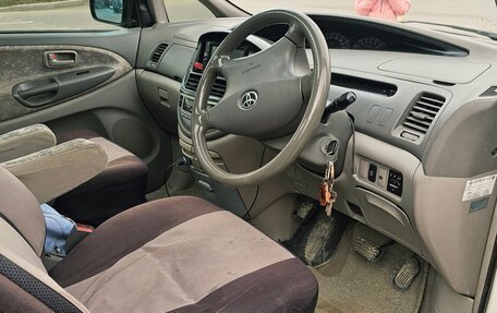 Toyota Estima III рестайлинг -2, 2000 год, 800 000 рублей, 14 фотография