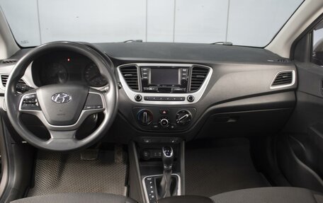 Hyundai Solaris II рестайлинг, 2017 год, 1 066 777 рублей, 5 фотография
