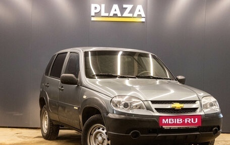 Chevrolet Niva I рестайлинг, 2014 год, 579 000 рублей, 2 фотография