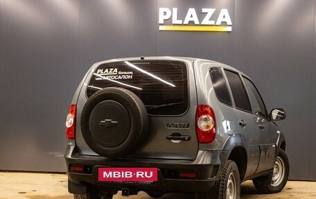 Chevrolet Niva I рестайлинг, 2014 год, 579 000 рублей, 3 фотография