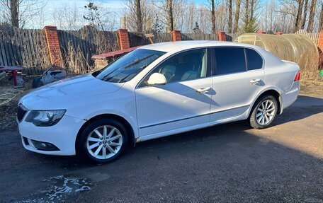 Skoda Superb III рестайлинг, 2013 год, 840 000 рублей, 2 фотография