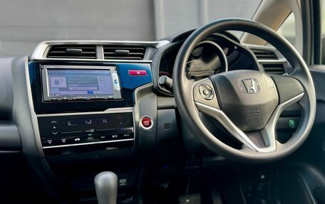 Honda Fit III, 2013 год, 1 100 000 рублей, 2 фотография