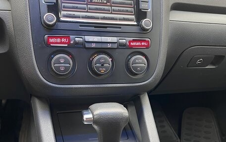 Volkswagen Jetta VI, 2008 год, 450 000 рублей, 18 фотография