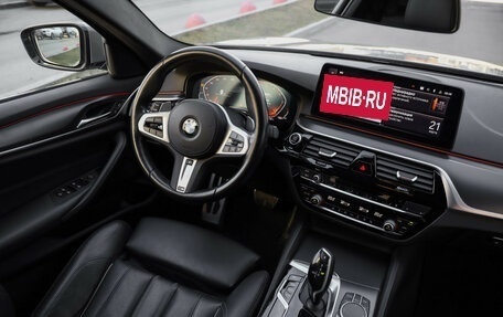 BMW 5 серия, 2021 год, 4 499 000 рублей, 9 фотография