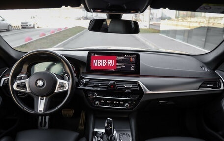 BMW 5 серия, 2021 год, 4 499 000 рублей, 10 фотография