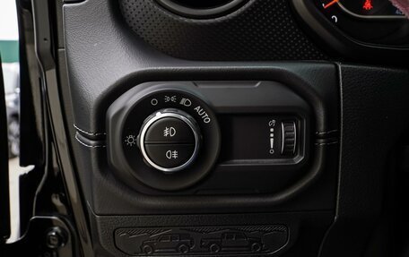 Jeep Wrangler, 2025 год, 8 320 000 рублей, 19 фотография