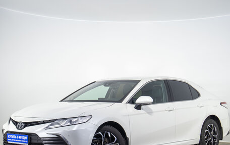 Toyota Camry, 2021 год, 3 599 000 рублей, 4 фотография