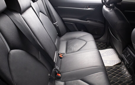 Toyota Camry, 2021 год, 3 599 000 рублей, 20 фотография