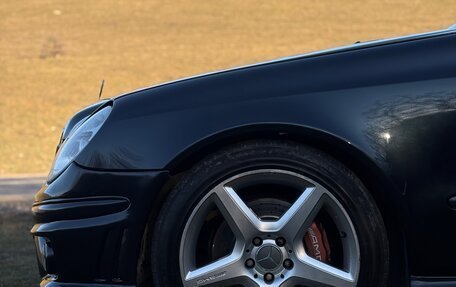 Mercedes-Benz E-Класс, 2005 год, 950 000 рублей, 1 фотография