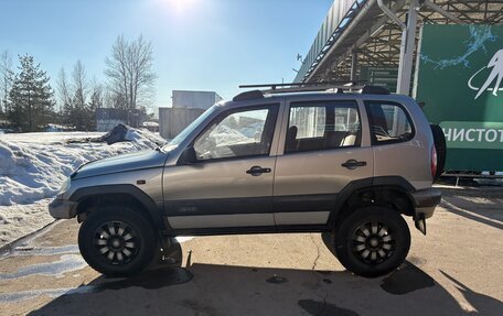 Chevrolet Niva I рестайлинг, 2009 год, 327 000 рублей, 1 фотография
