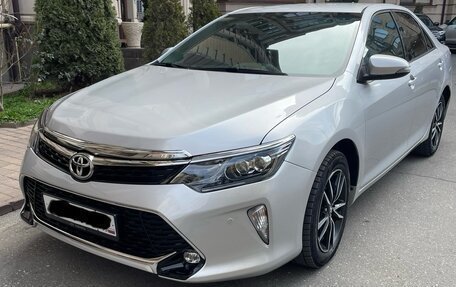 Toyota Camry, 2016 год, 2 100 000 рублей, 1 фотография