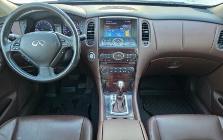 Infiniti QX50 I рестайлинг, 2013 год, 1 550 000 рублей, 1 фотография