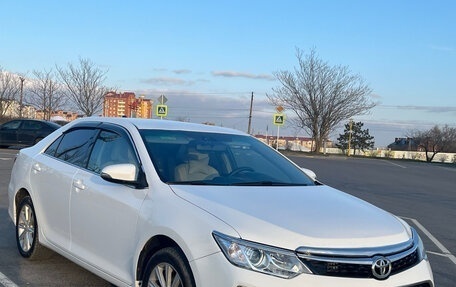 Toyota Camry, 2015 год, 1 950 000 рублей, 1 фотография