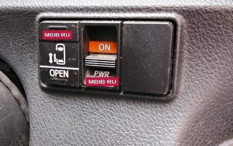 Toyota Sienta II, 2019 год, 1 330 000 рублей, 10 фотография