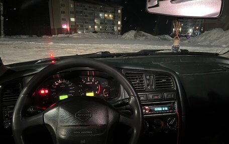 Nissan Primera II рестайлинг, 1998 год, 165 000 рублей, 8 фотография