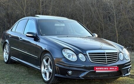 Mercedes-Benz E-Класс, 2005 год, 950 000 рублей, 4 фотография