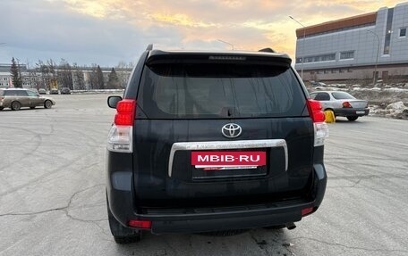 Toyota Land Cruiser Prado 150 рестайлинг 2, 2012 год, 4 499 000 рублей, 7 фотография