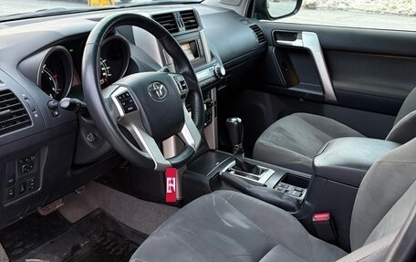 Toyota Land Cruiser Prado 150 рестайлинг 2, 2012 год, 4 499 000 рублей, 9 фотография