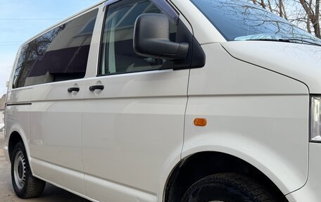 Volkswagen Caravelle T5, 2006 год, 1 290 000 рублей, 35 фотография