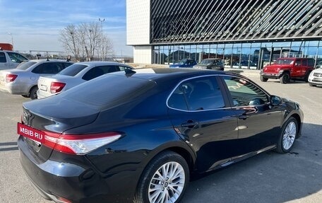 Toyota Camry, 2019 год, 2 650 000 рублей, 5 фотография