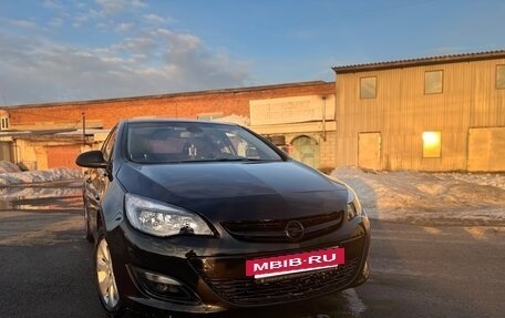 Opel Astra J, 2013 год, 910 000 рублей, 9 фотография