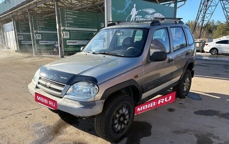 Chevrolet Niva I рестайлинг, 2009 год, 327 000 рублей, 2 фотография