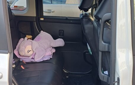 Toyota Roomy I, 2021 год, 1 350 000 рублей, 6 фотография