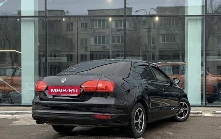 Volkswagen Jetta VI, 2013 год, 980 000 рублей, 5 фотография
